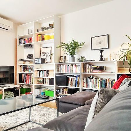 Poet'S Street Apartment ซาเกร็บ ภายนอก รูปภาพ
