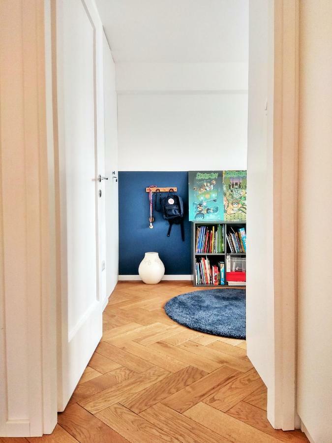 Poet'S Street Apartment ซาเกร็บ ภายนอก รูปภาพ