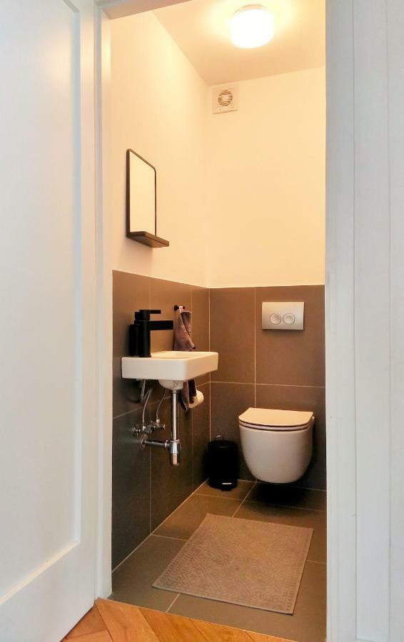 Poet'S Street Apartment ซาเกร็บ ภายนอก รูปภาพ